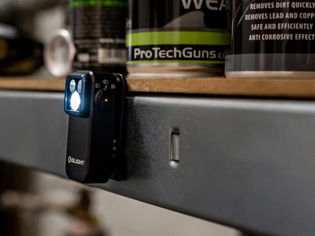 Olight Oclip Pro